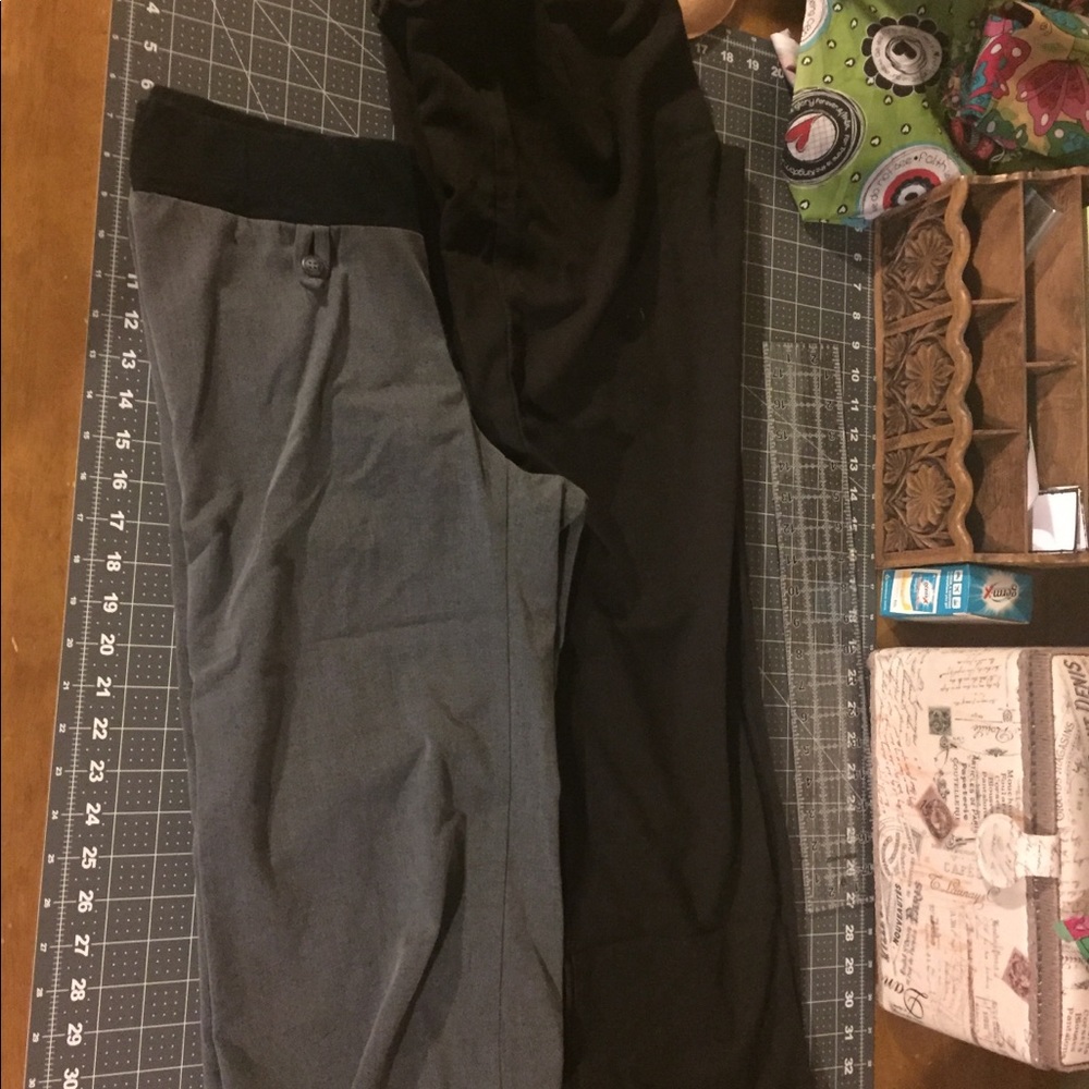 Maternity dress pants/capris